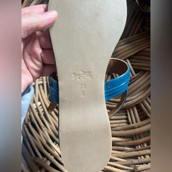 Coach Sandals - Picture 5 of 9